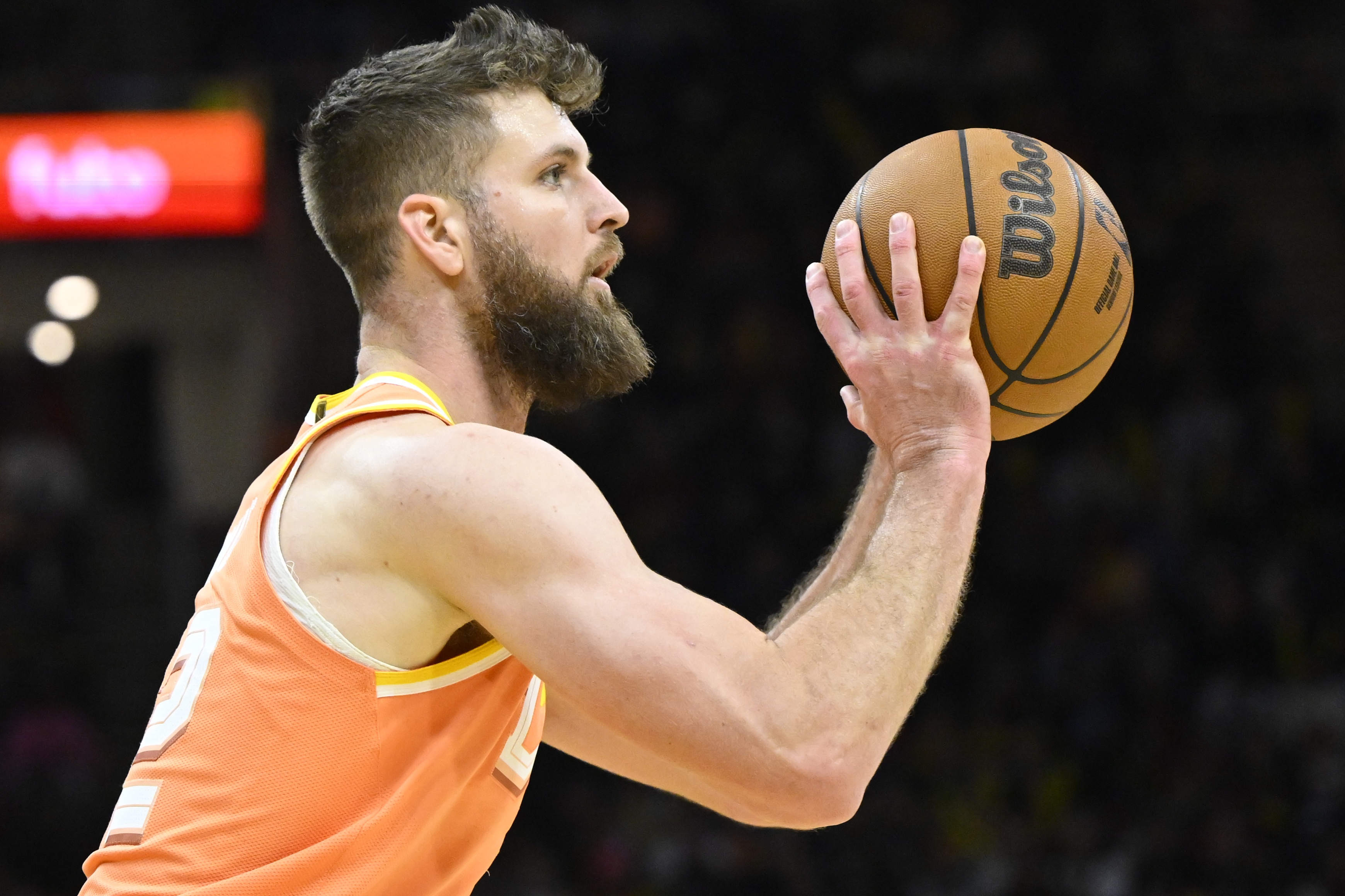 开云首页入口-骑士主场迎战活塞 迪恩·韦德&amp;米切尔&amp;斯特鲁斯缺席比赛